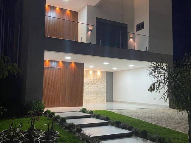 Casa para Venda em Sinop - 2