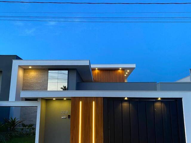 #305 - Casa para Venda em Sinop - MT