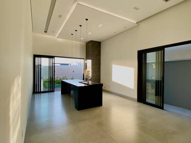 #400 - Casa para Venda em Sinop - MT