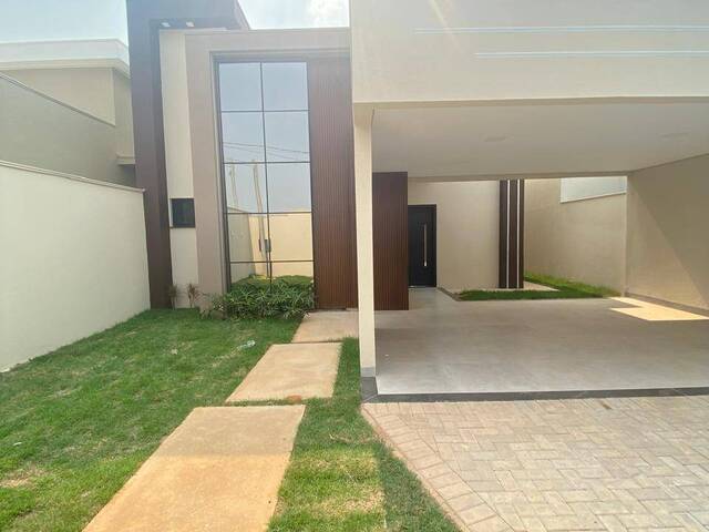 #495 - Casa para Venda em Sinop - MT