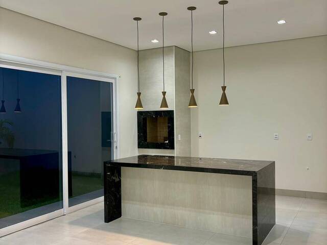 Casa para Venda em Sinop - 3