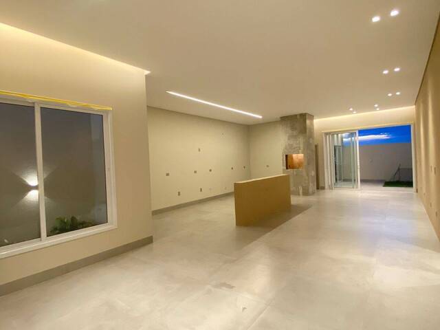 #561 - Casa para Venda em Sinop - MT