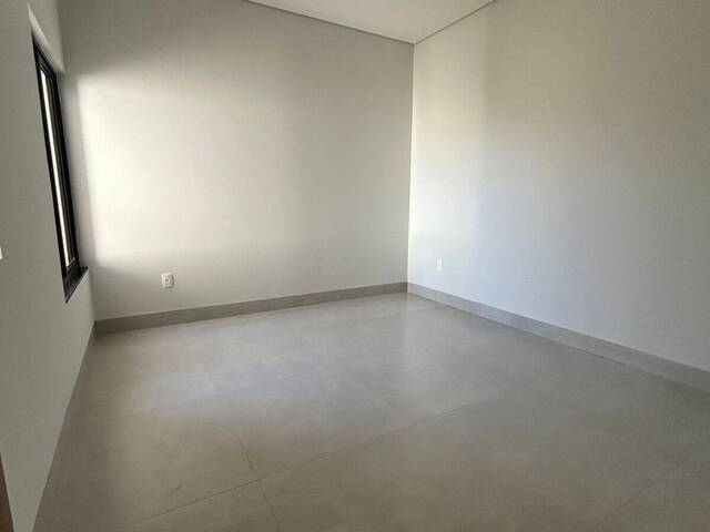 Casa para Venda em Sinop - 3