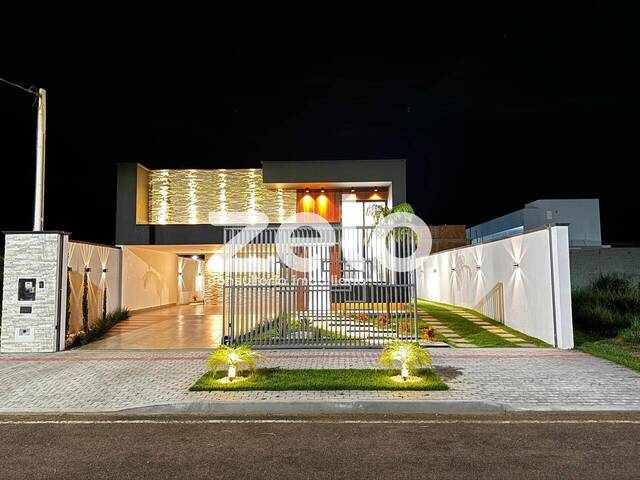 #735 - Casa para Venda em Sinop - MT