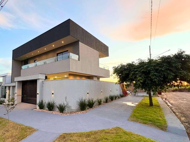 Casa para Venda em Sinop - 2