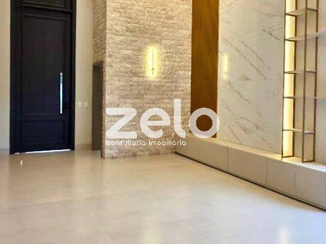 #932 - Casa para Venda em Sinop - MT