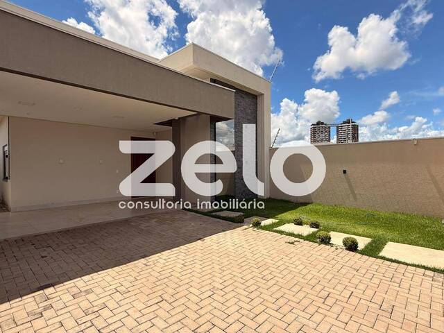 #1360 - Casa para Venda em Sinop - MT - 2